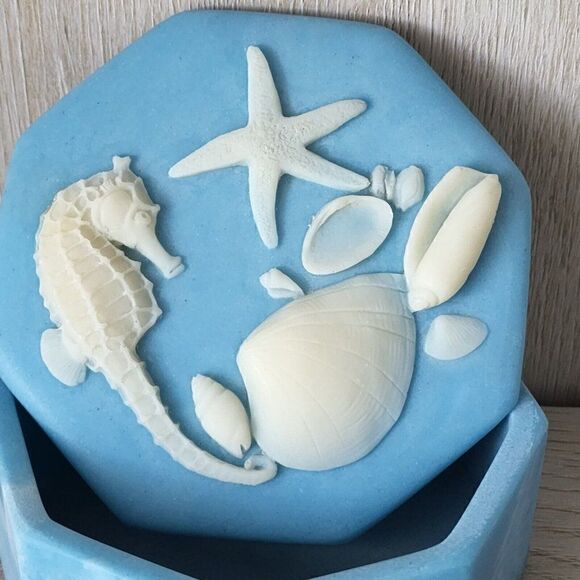 Vtg 3.75" Design Gift Int. Soapstone Blue Swirl Trinket Box Ocean Sea Shells - Picture 7 of 10